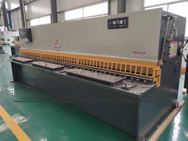 qc12y-6x4000液壓擺式剪板機