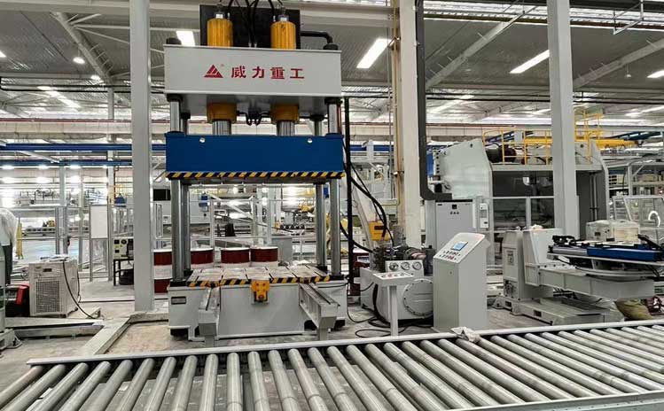 電機馬達(dá)座校正315噸液壓機